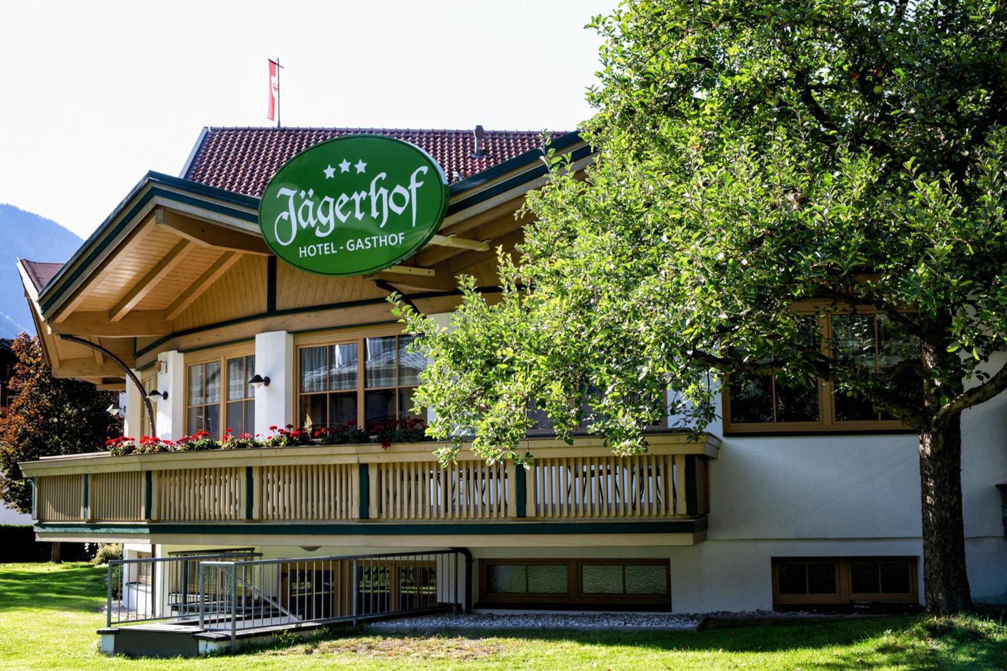Hotel Jaegerhof Оец Екстериор снимка