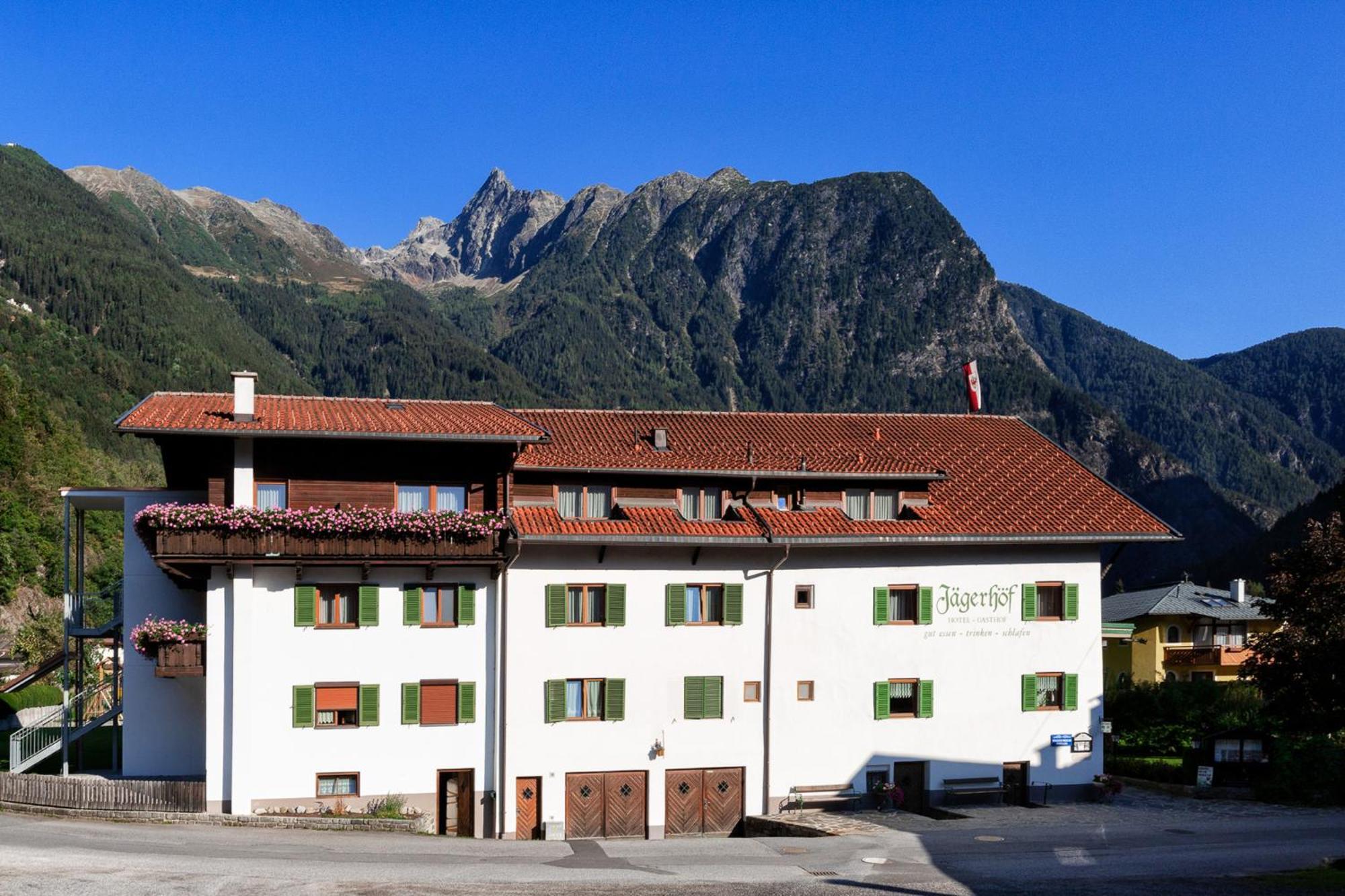 Hotel Jaegerhof Оец Екстериор снимка