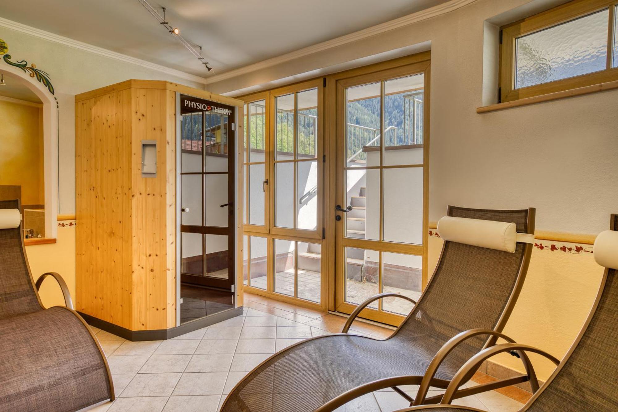 Hotel Jaegerhof Оец Екстериор снимка