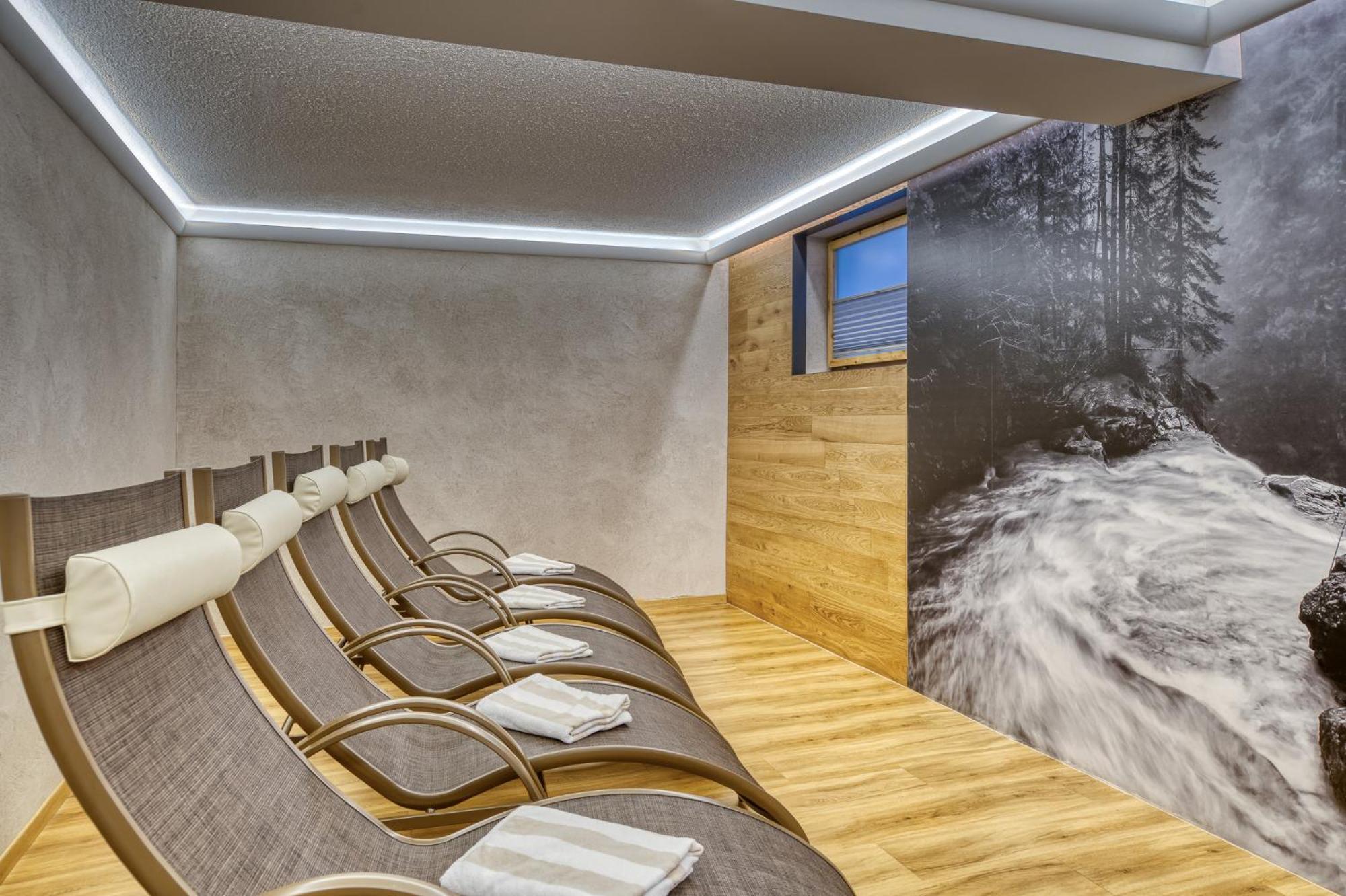 Hotel Jaegerhof Оец Екстериор снимка