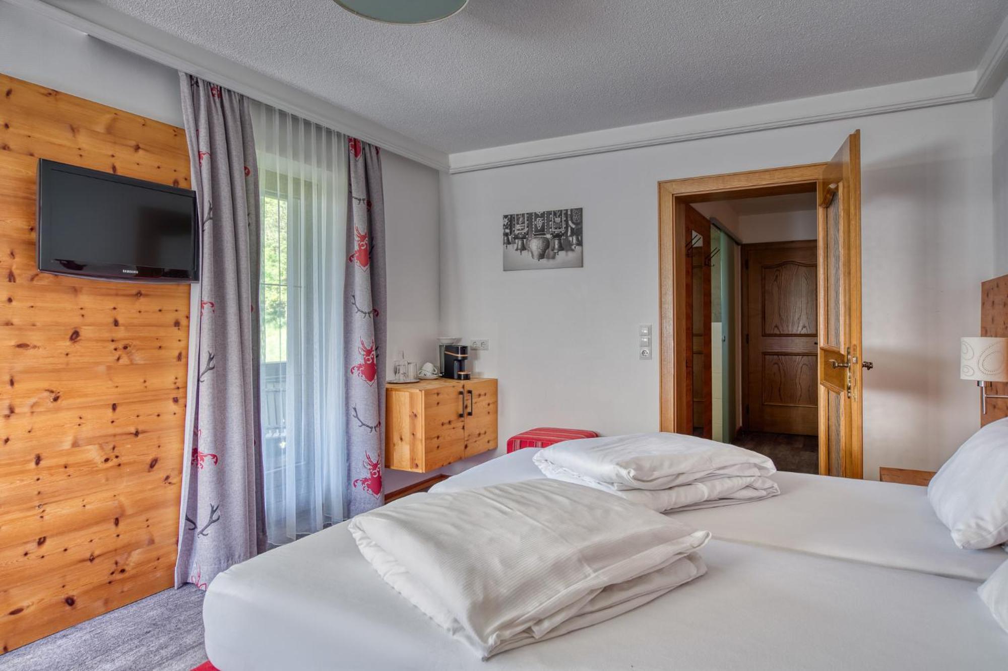 Hotel Jaegerhof Оец Стая снимка