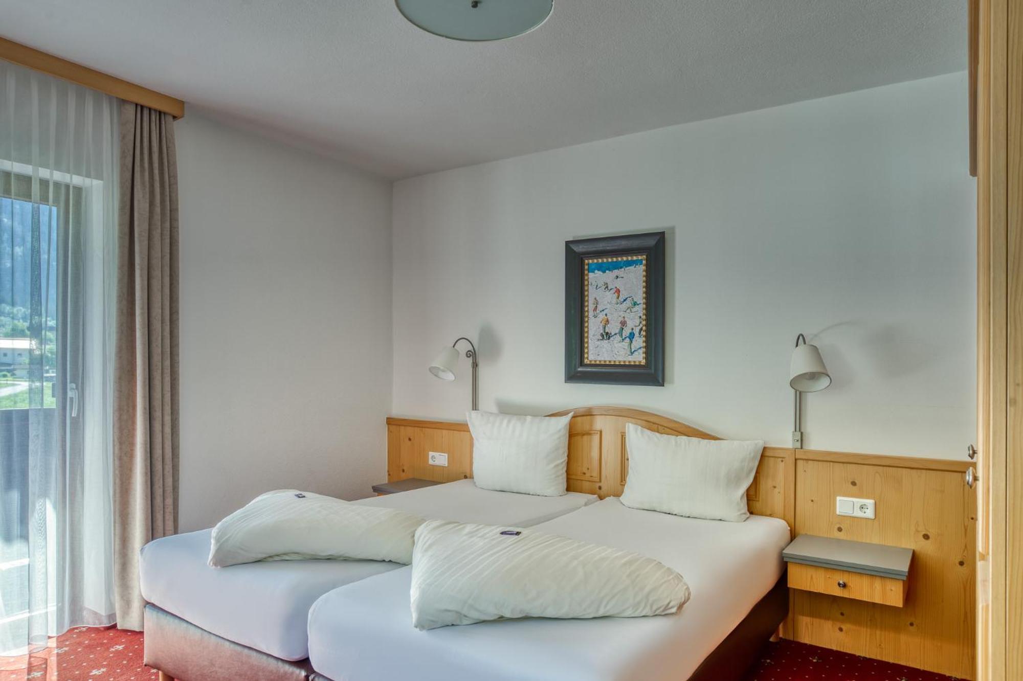Hotel Jaegerhof Оец Стая снимка